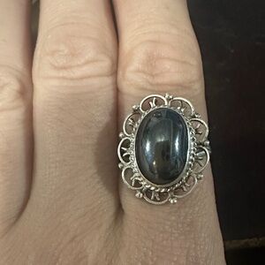 Sterling Silver Hematite Oval Filigree Ring - Black
